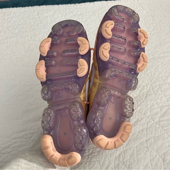 Nike Air VaporMax 219 Bleached Coral Sneakers AR6632-603 - Picture 11 of 11